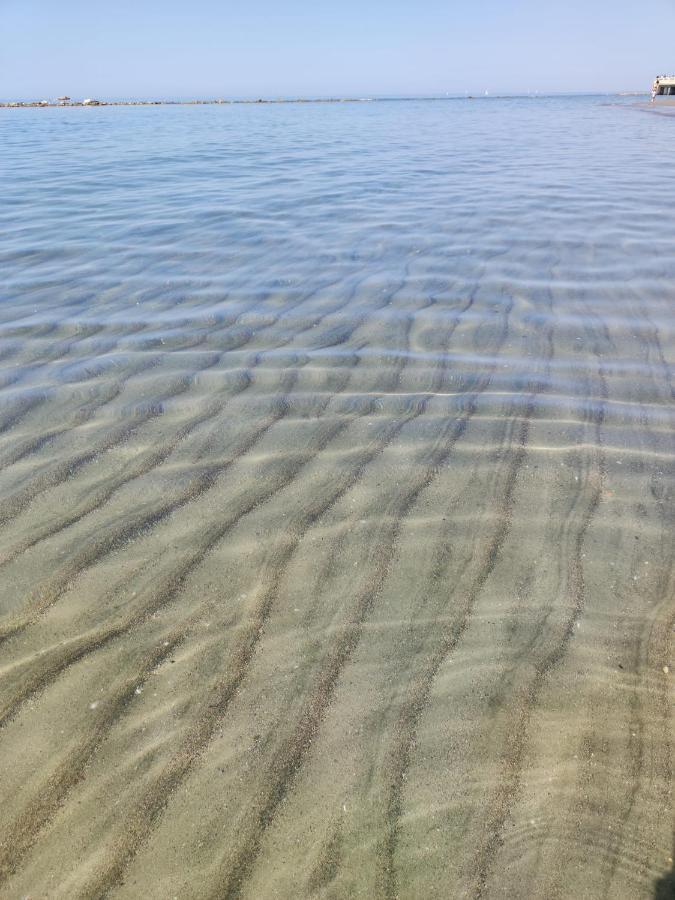 Piuma Celeste A Due Passi Dal Mare E Dal Centro Storico Lido di Ostia Exterior photo